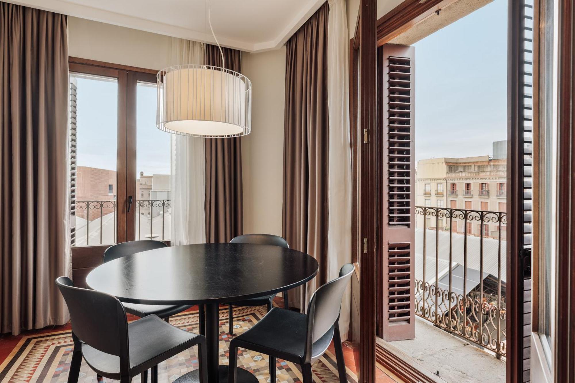 Ola Living Boqueria Apartment บาร์เซโลนา ภายนอก รูปภาพ